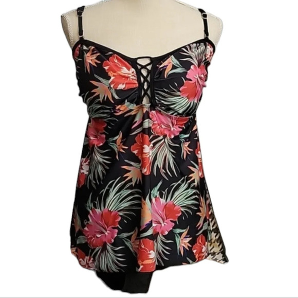 Floral Tankini - Picture 1 of 5